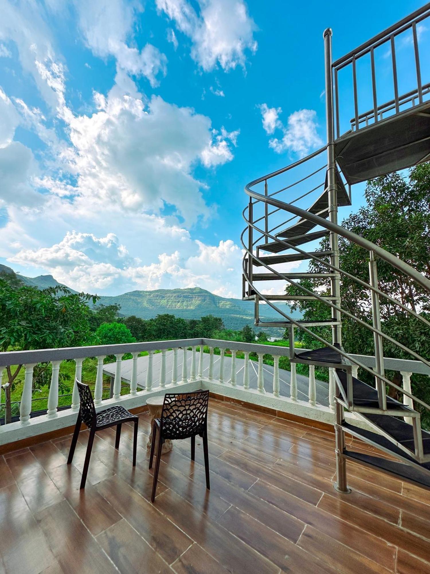 Prana Healing House Villa Poona Buitenkant foto
